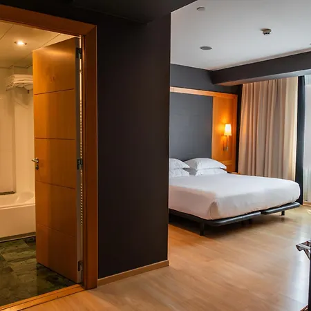 Hotel Universal 4*
