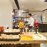 Universal Hotell