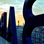 Universal Hotell