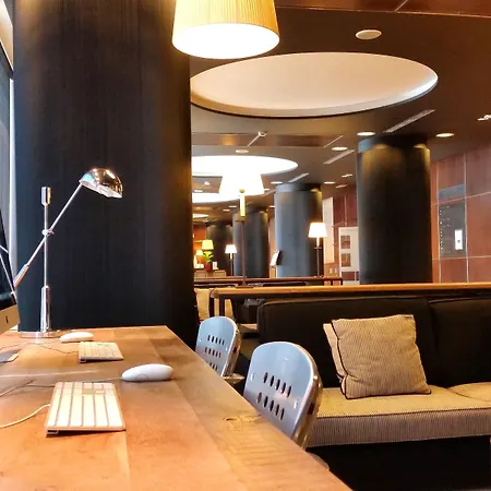 Universal Otel 4*
