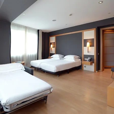 Universal Hotell