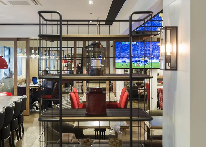 Hotel Universal 4*